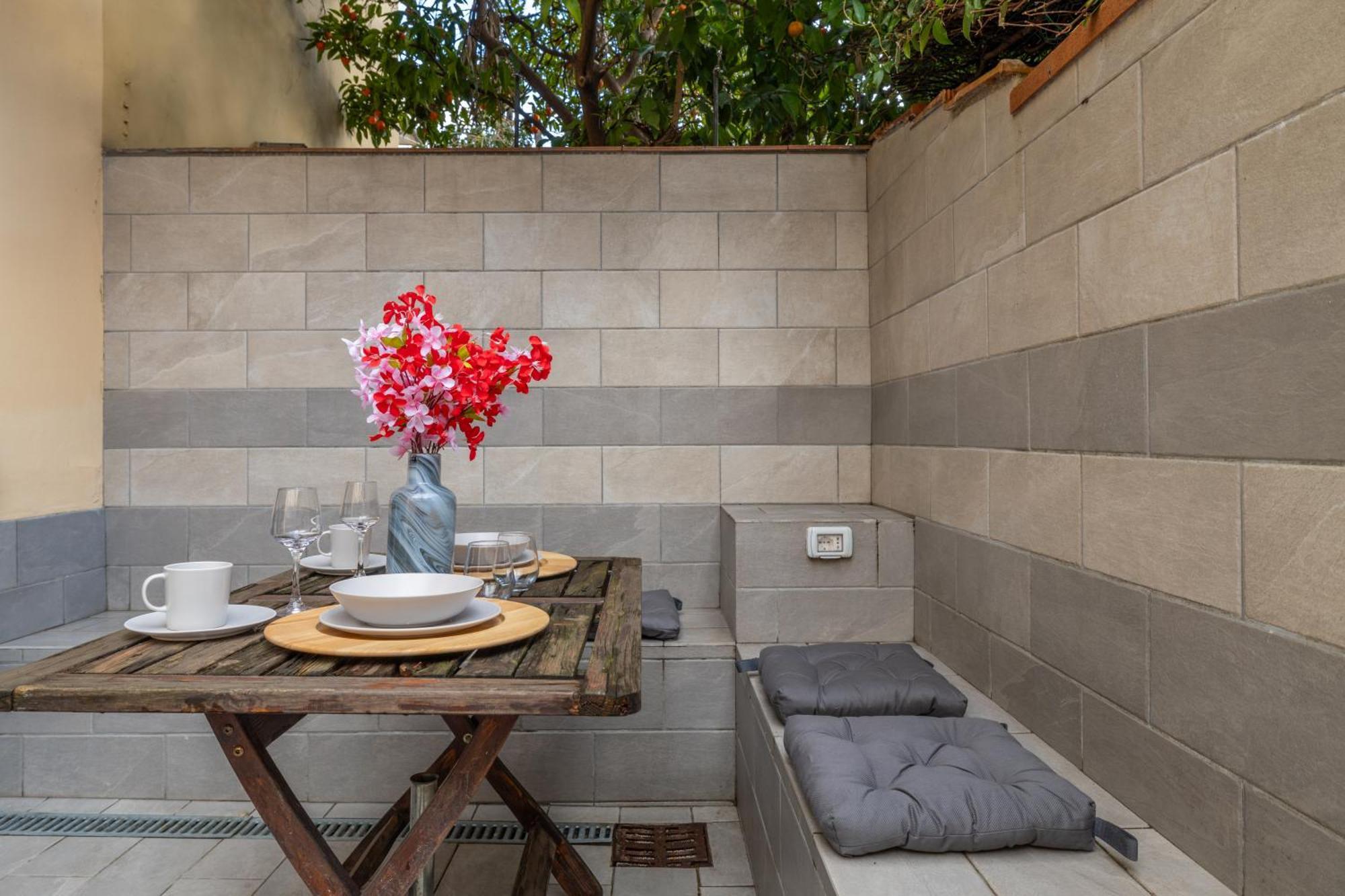 Dolce & Terrace By C&g Florenz