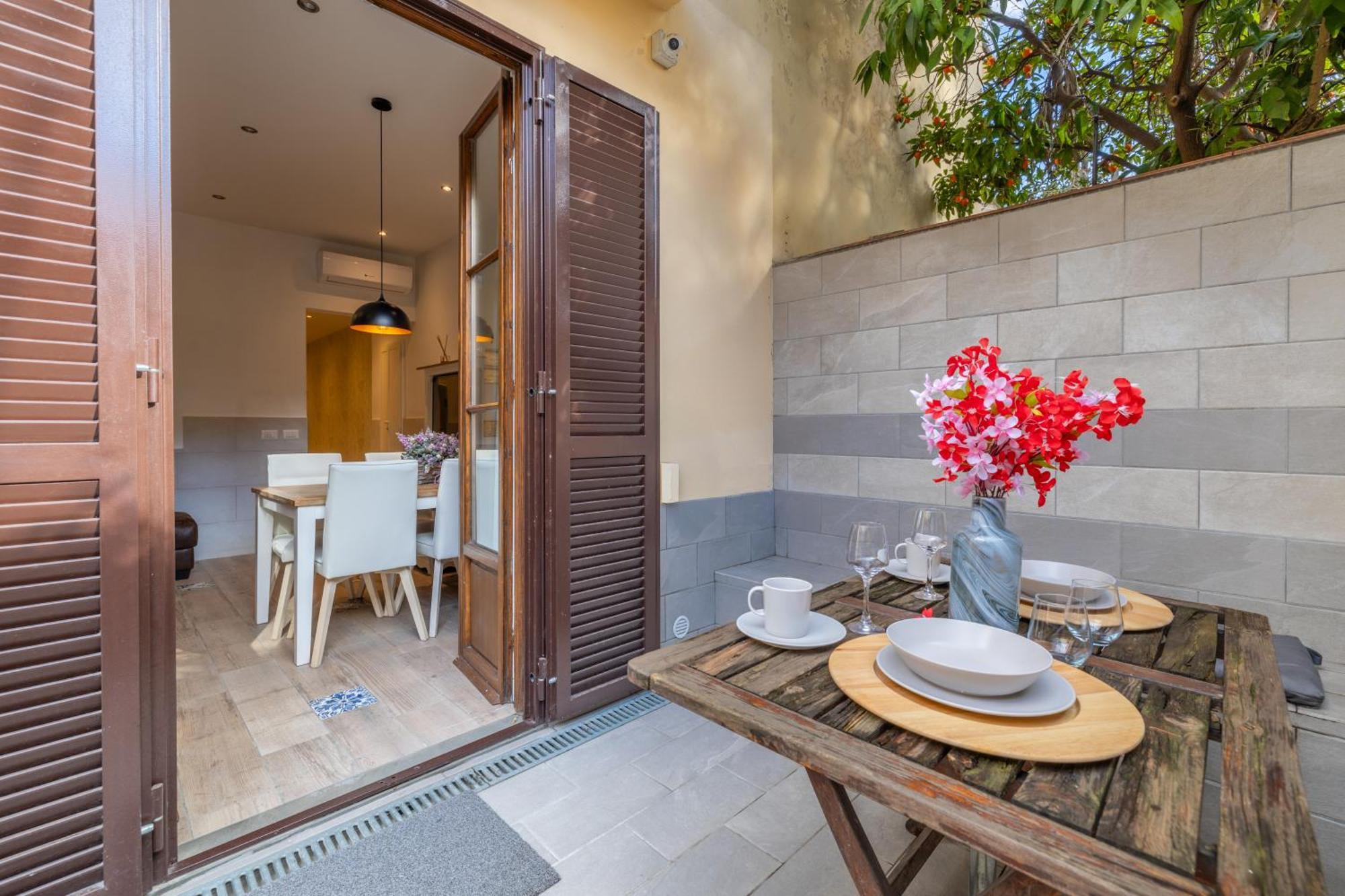 Dolce & Terrace By C&g * Florenz